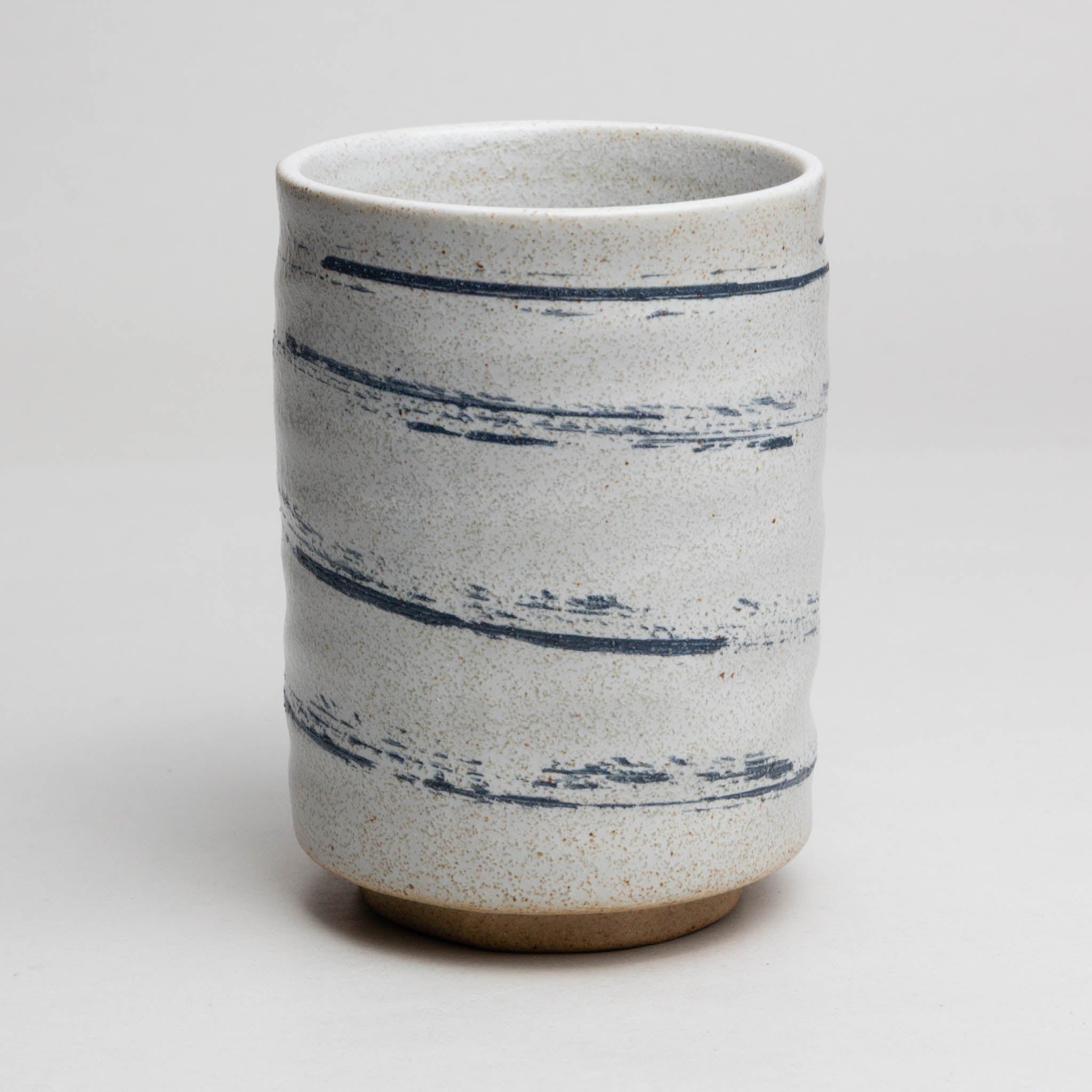 528-2271 Grey on white tea cup