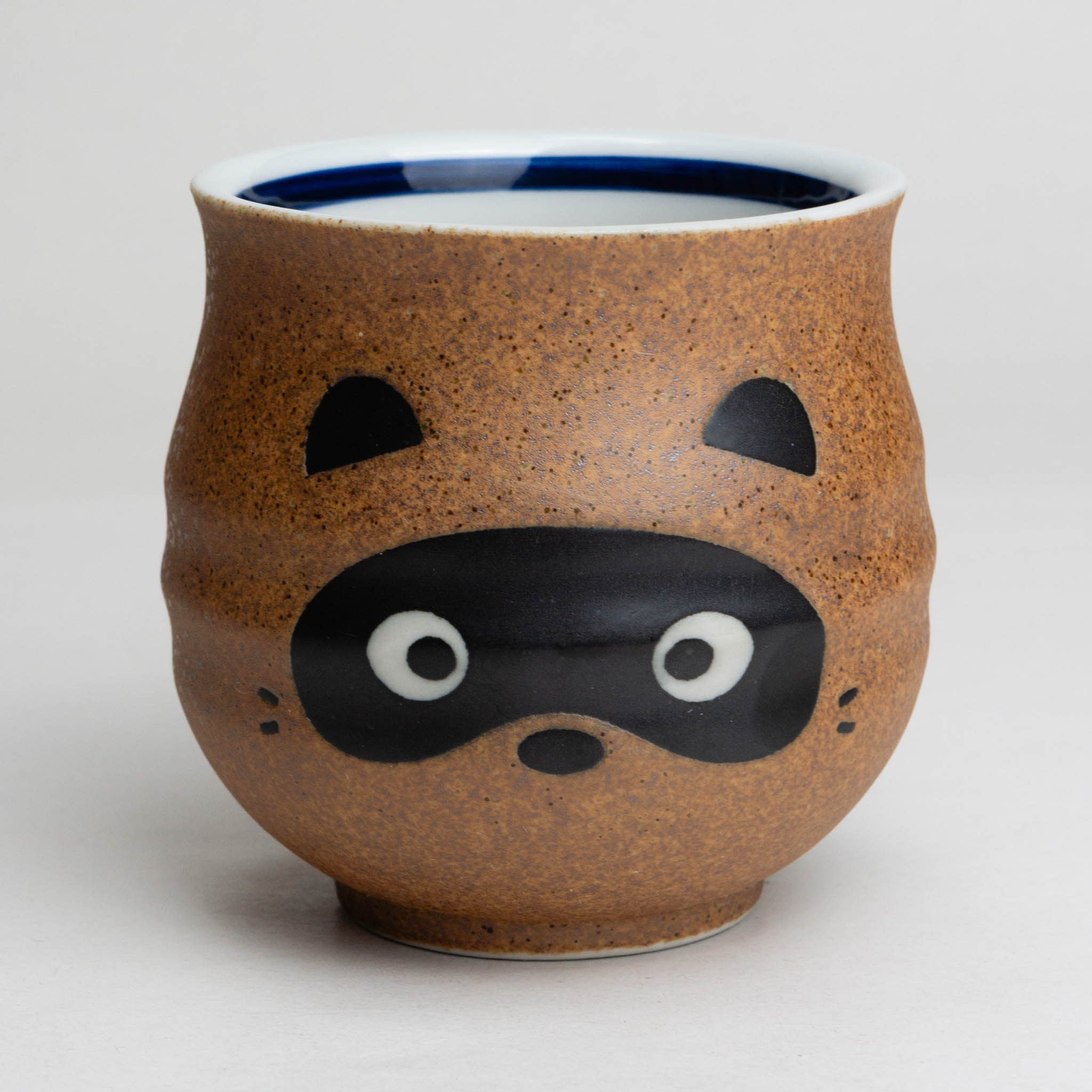 528-4221 Tanuki tea cup