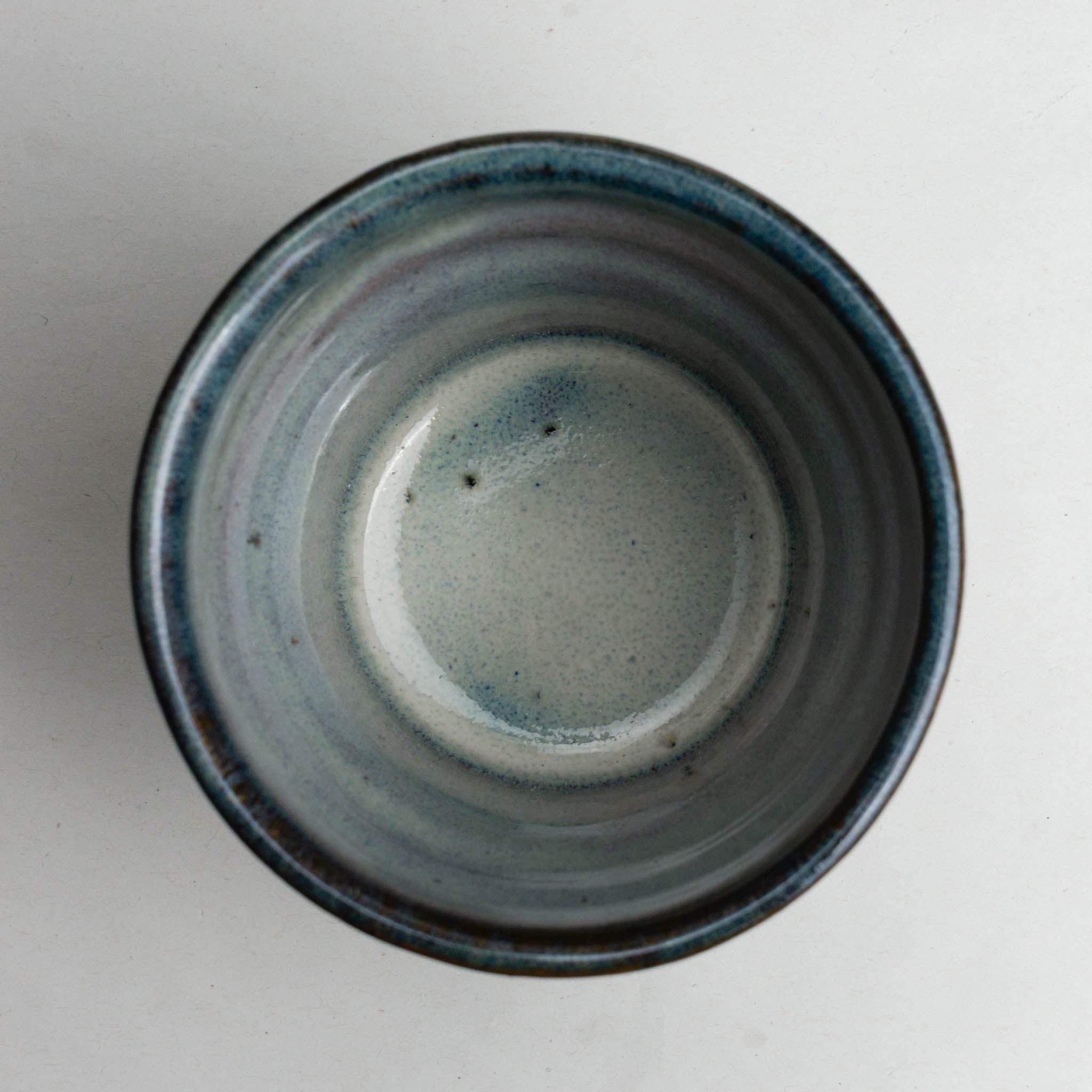 528-4448 Grey on black cup