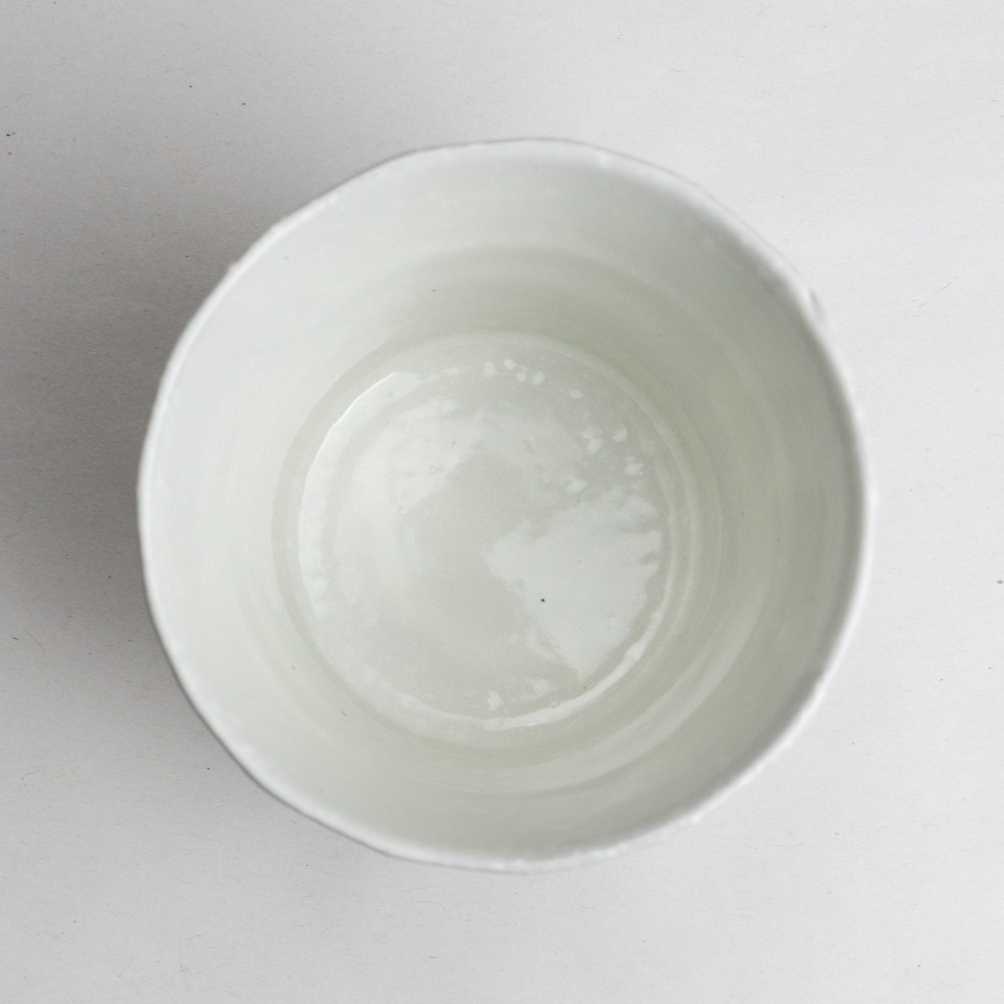 528-6104 White cup