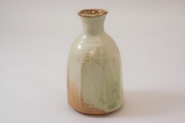 611-0435 Beige sake carafe small