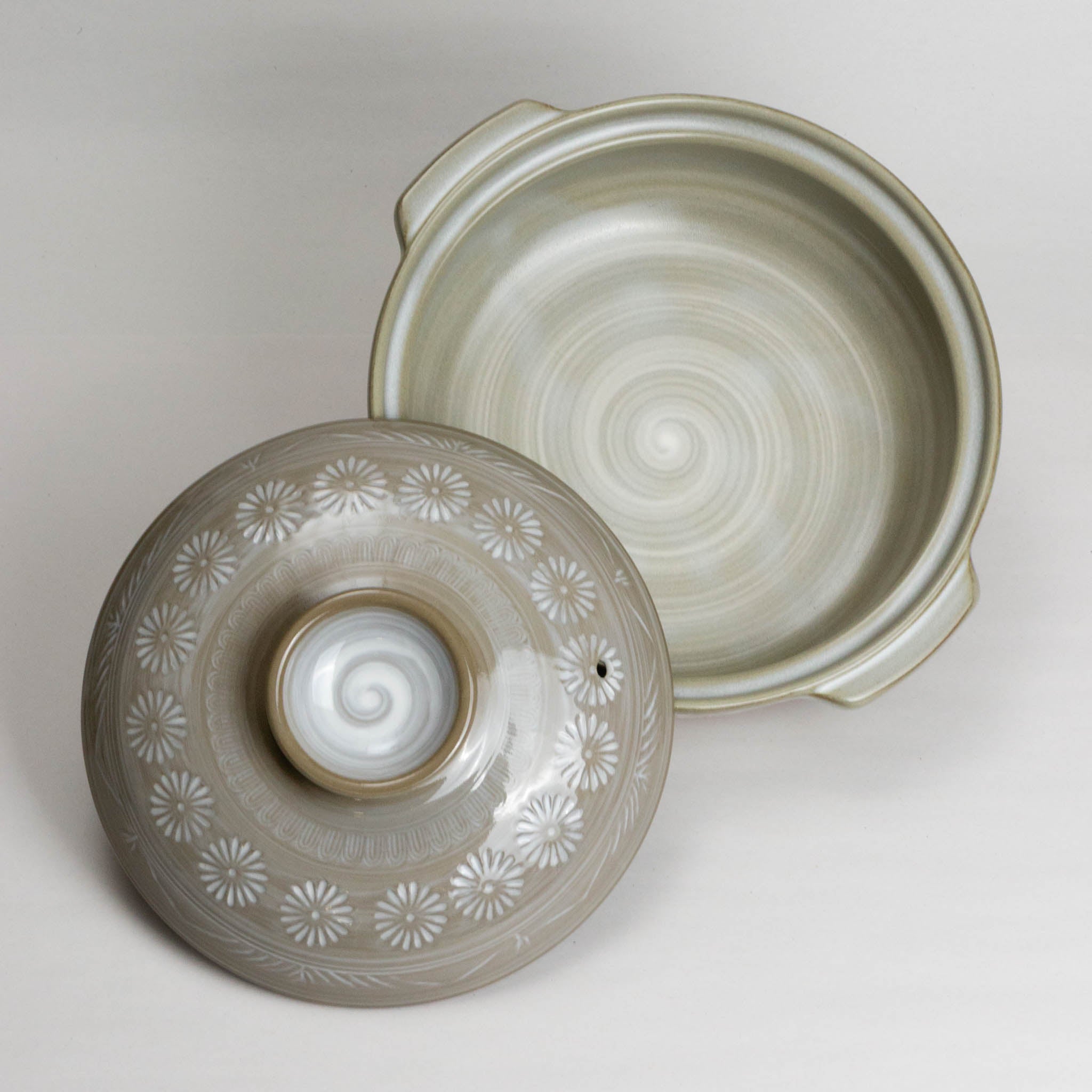 718-5966 Mishima donabe pot 8 go