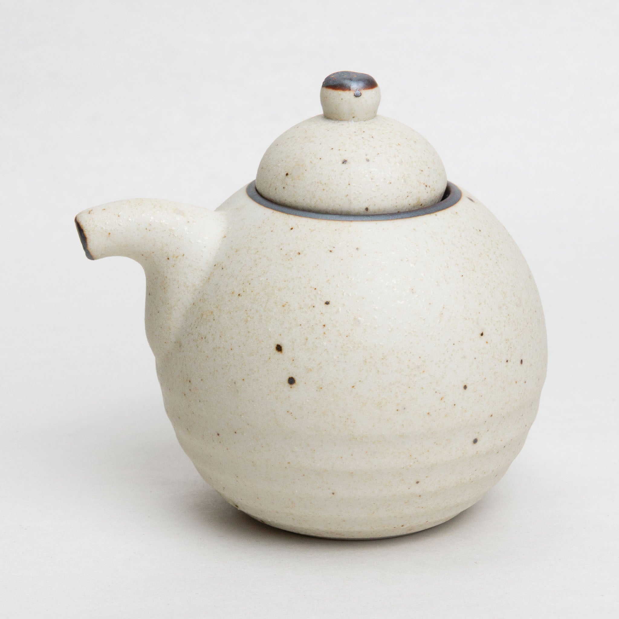 721-1515 White round sauce pot L