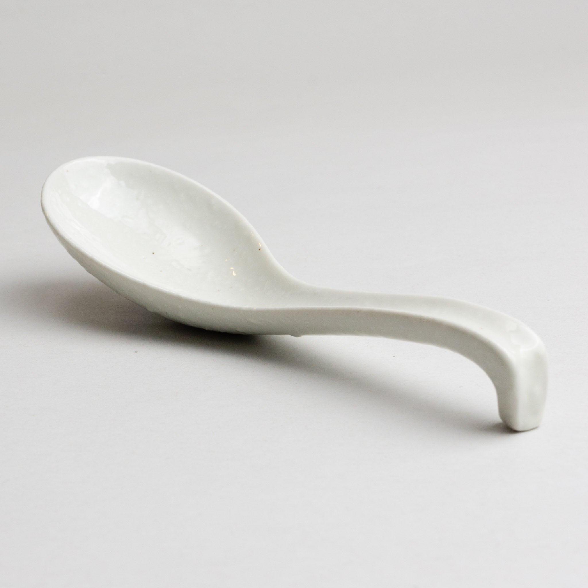 741-1139 White spoon L