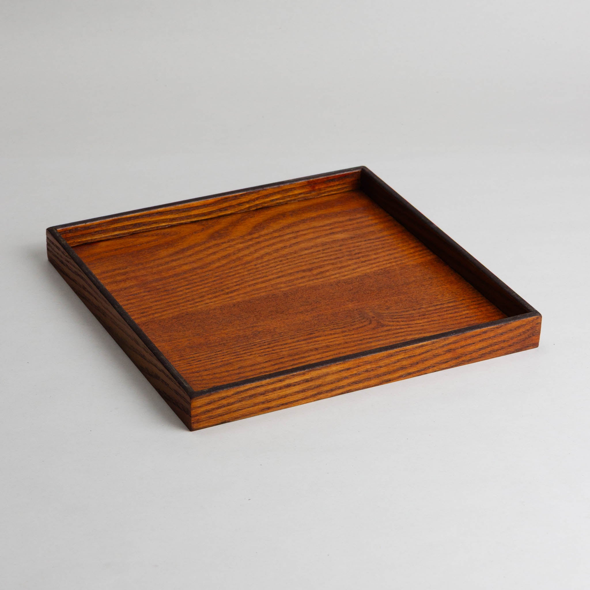 778-0957 Wooden square tray (21 x 21cm)